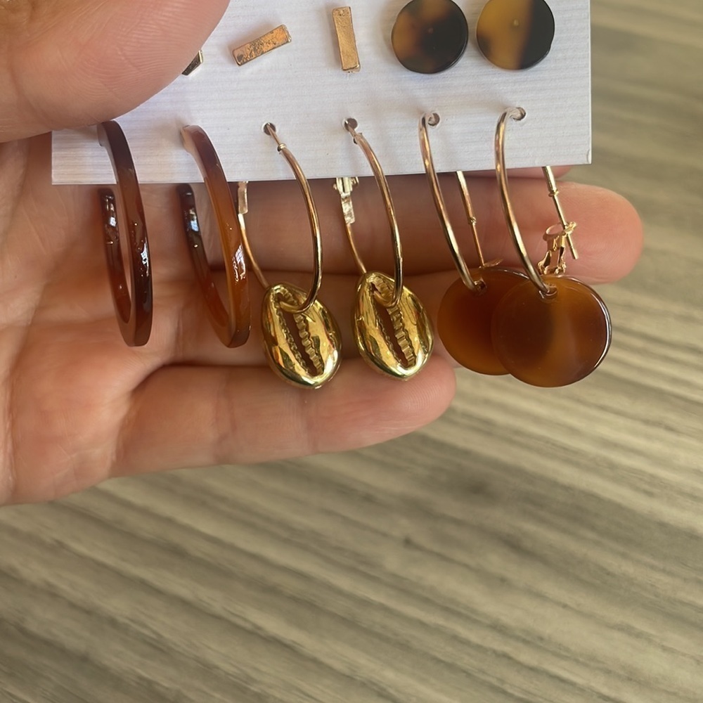 NWT Beach style set of earrings​​​​​​​​​ - Picture 6 of 7